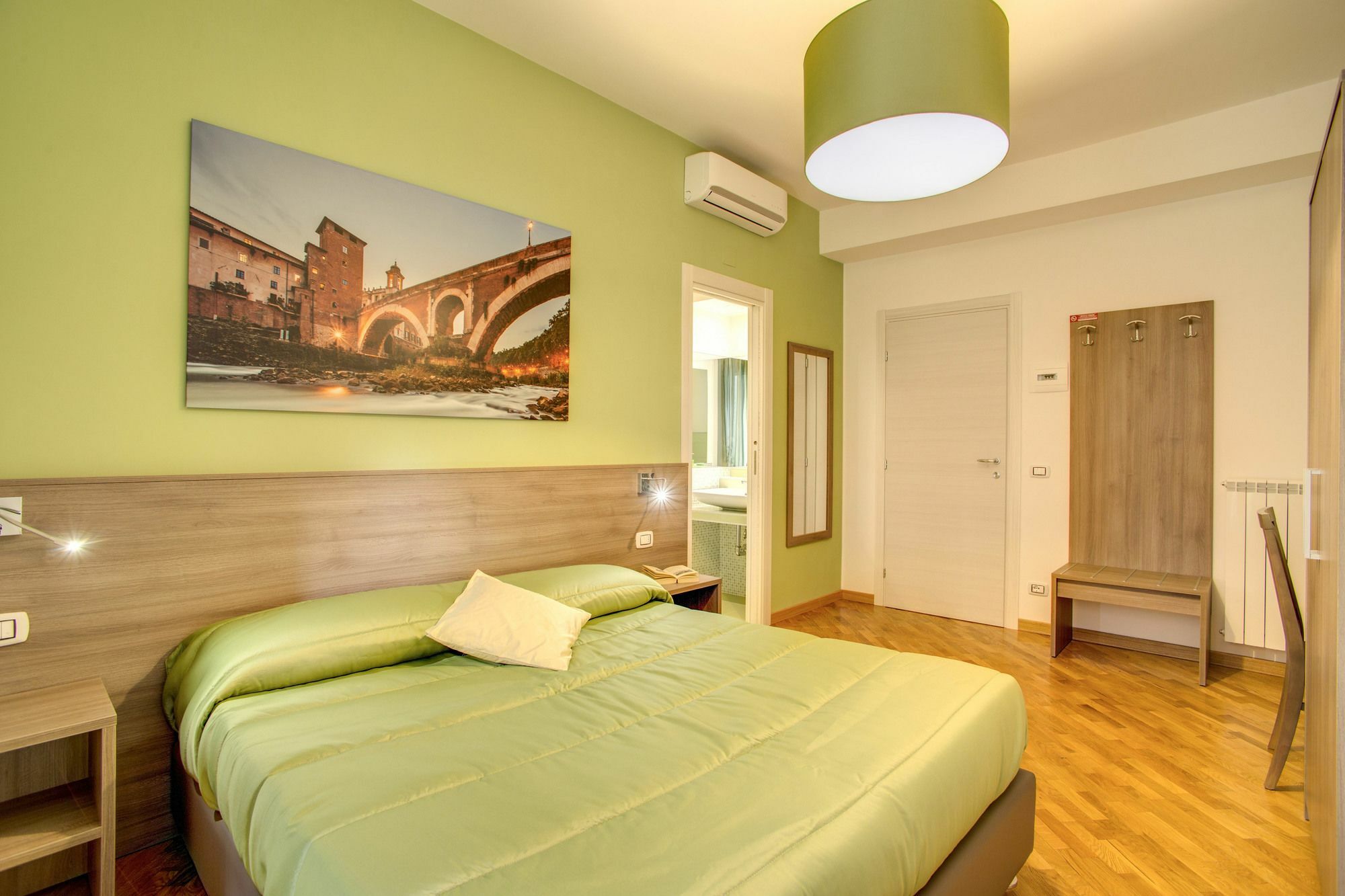 Vatican Rooms Cipro Rom Exterior foto